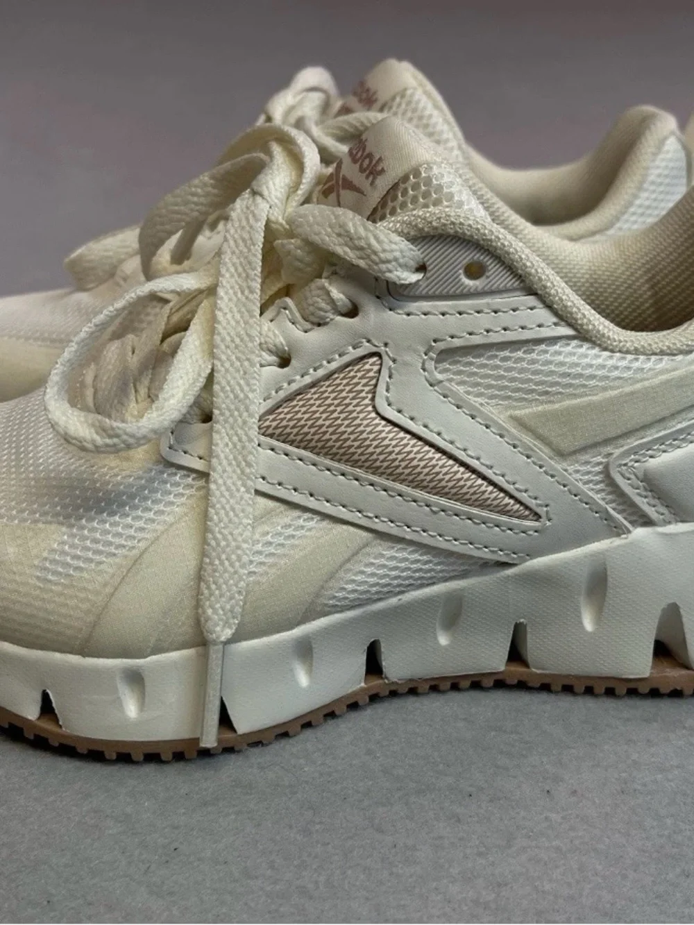 Kids Reebok Zig Dynamica Comfort Casual Sneakers Size 12 Chalk / Moonstone NWOT